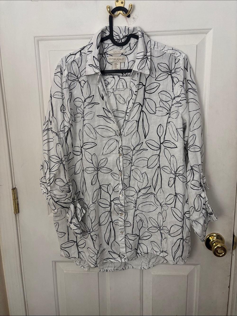 Cynthia Rowley White Button-Down Shirt with Black Leaf Print 100% linen